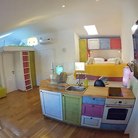 Hotel apartamentowy Integrated