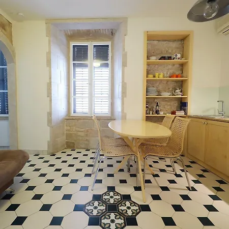 מלון דירות Integrated זאדאר